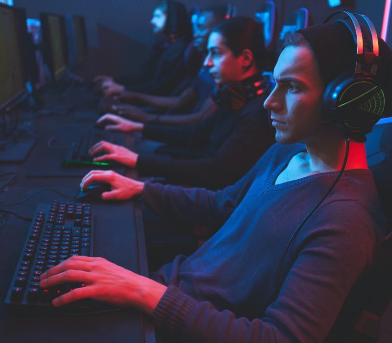 esports-player-concentrated-on-game